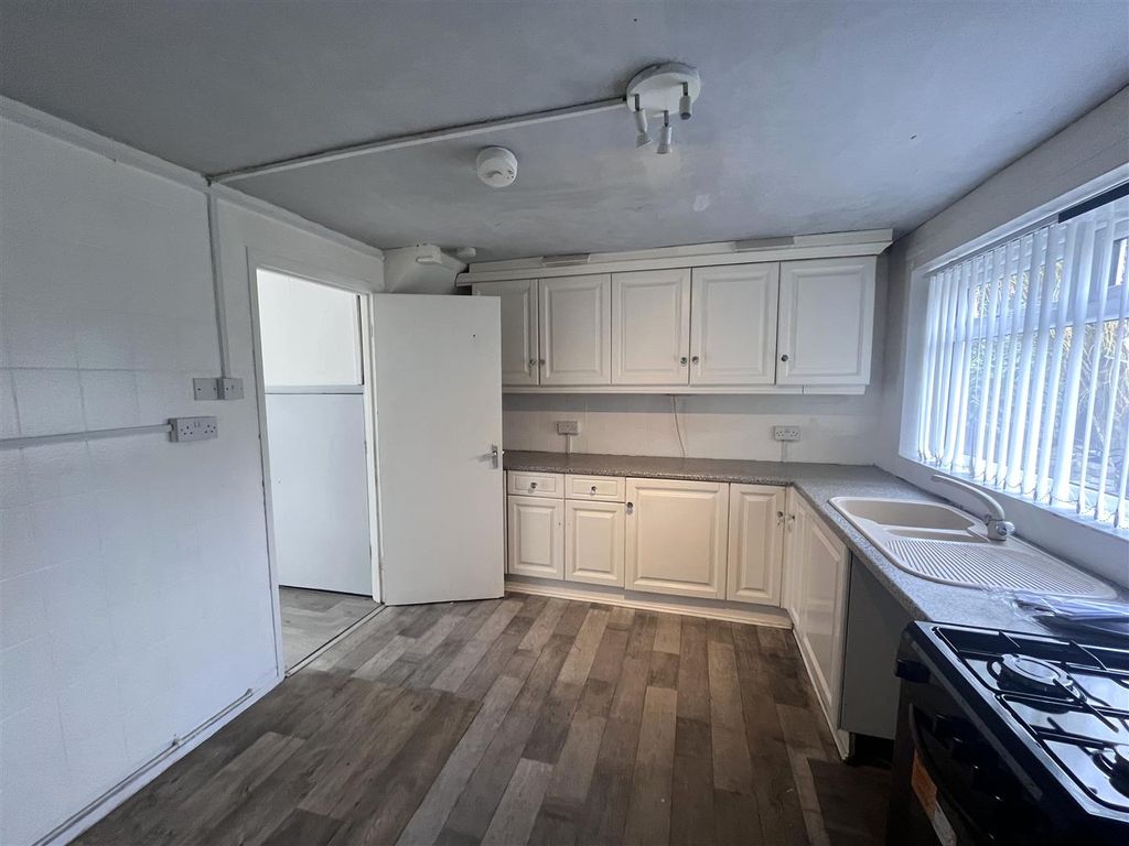 Property photo 3 of 9 Img_1476.Jpg