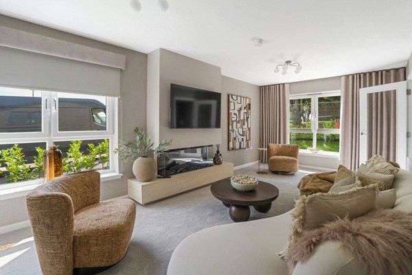 Property photo 2 of 14 Lounge