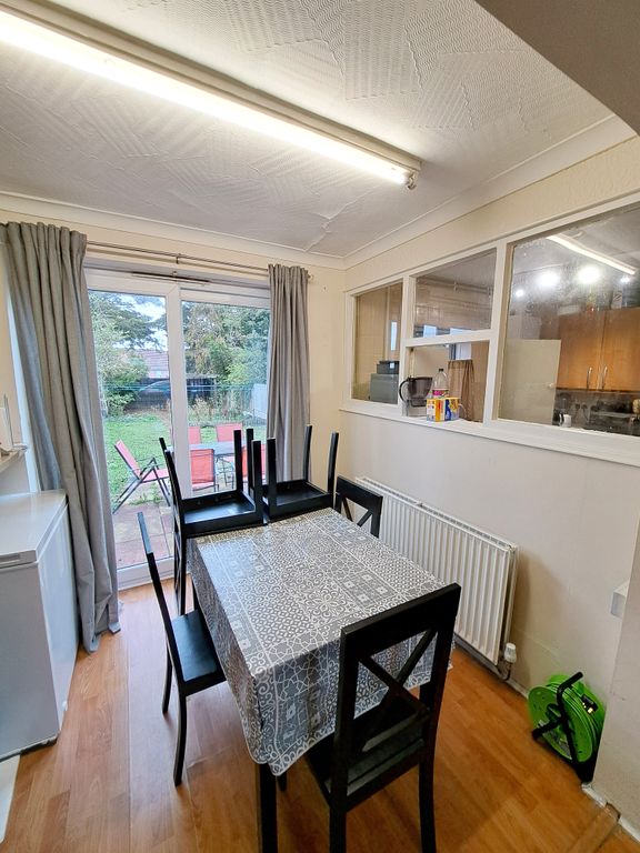 Property photo 2 of 9 Dining Room