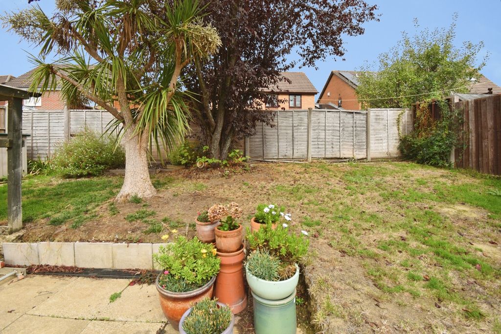 Property photo 3 of 10 Pbox-Img.Jpg