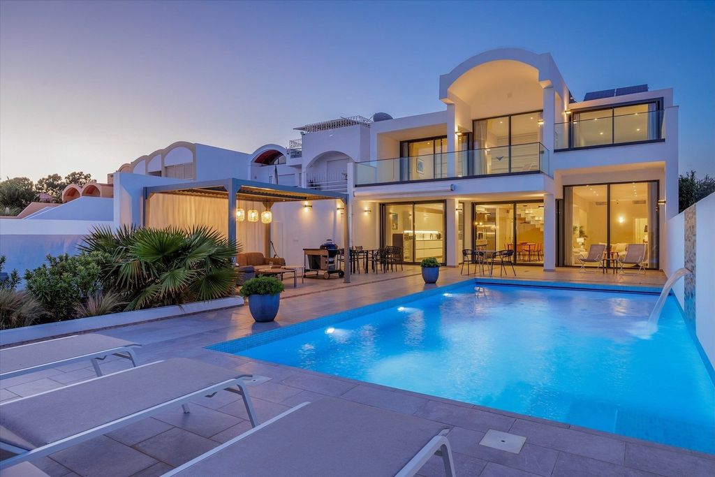 Property photo 1 of 59 Superb South Facing Sea View Villa