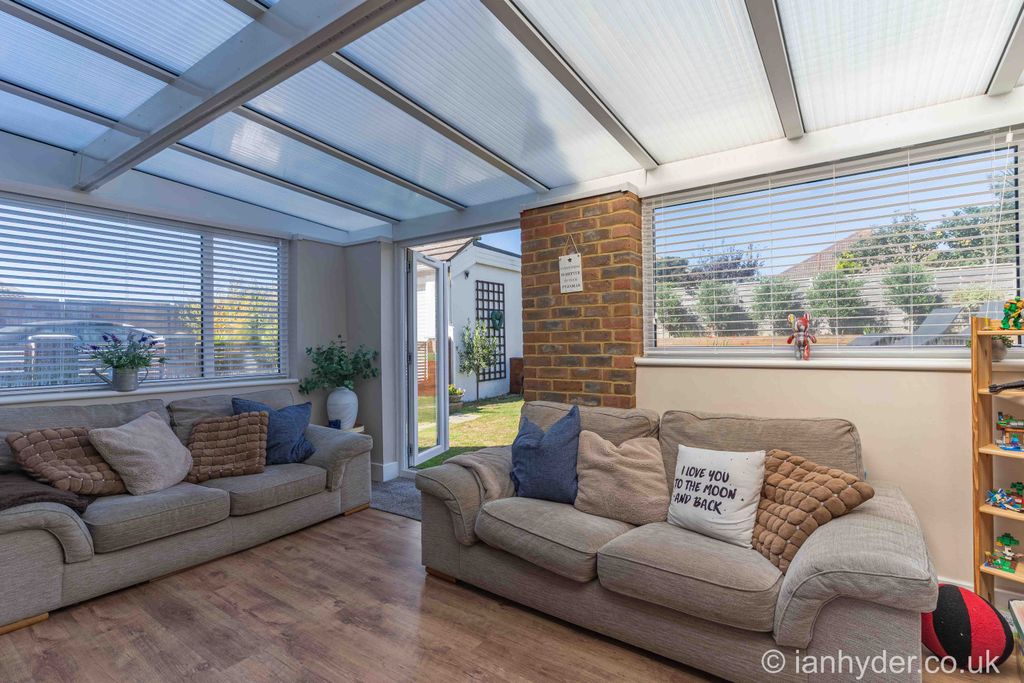 Additional image 9 of 3 bed detached house for saleCairo Avenue, Peacehaven, East Sussex BN10