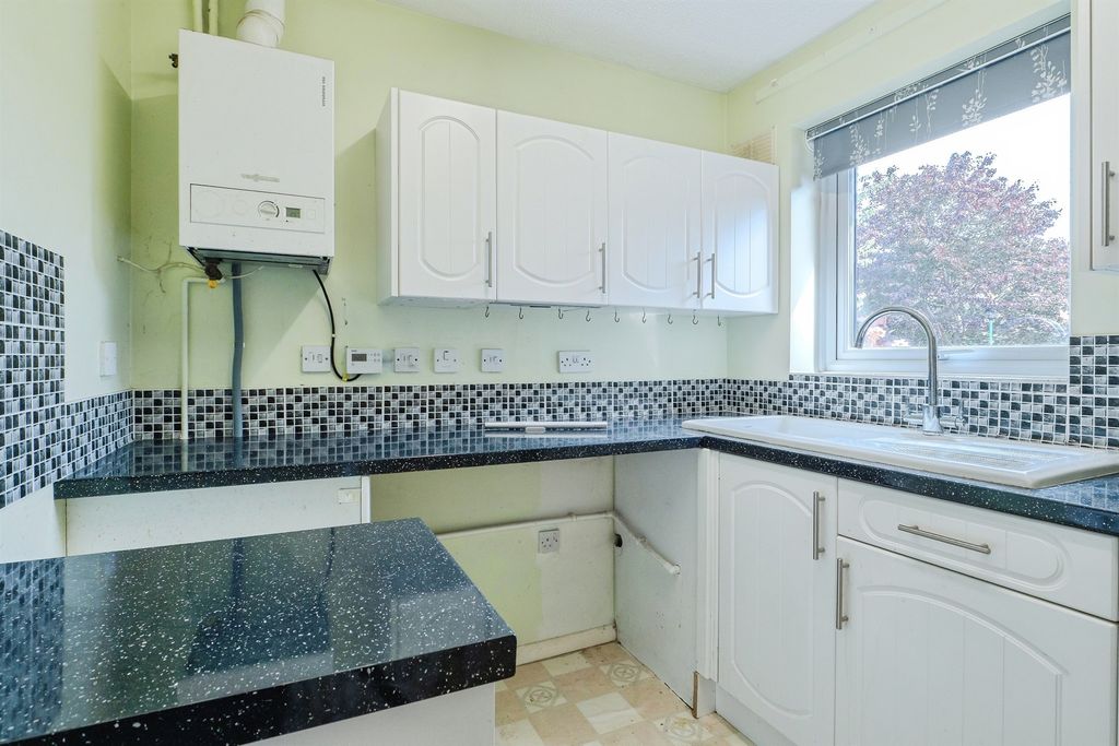 Property photo 3 of 20