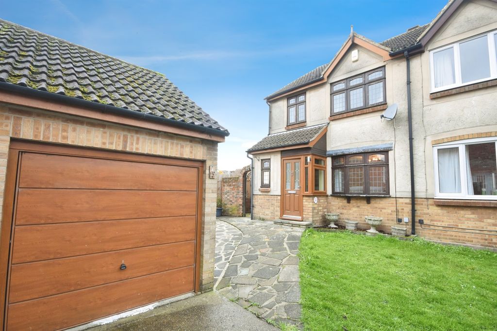 Property photo 1 of 19