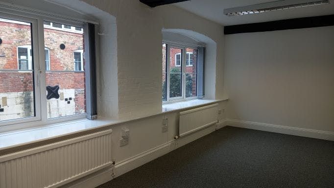 Property photo 1 of 6 Suite D Int.Jpg