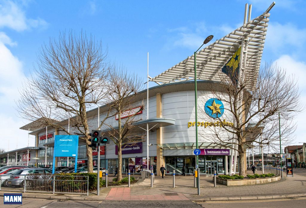 Property photo 1 of 7