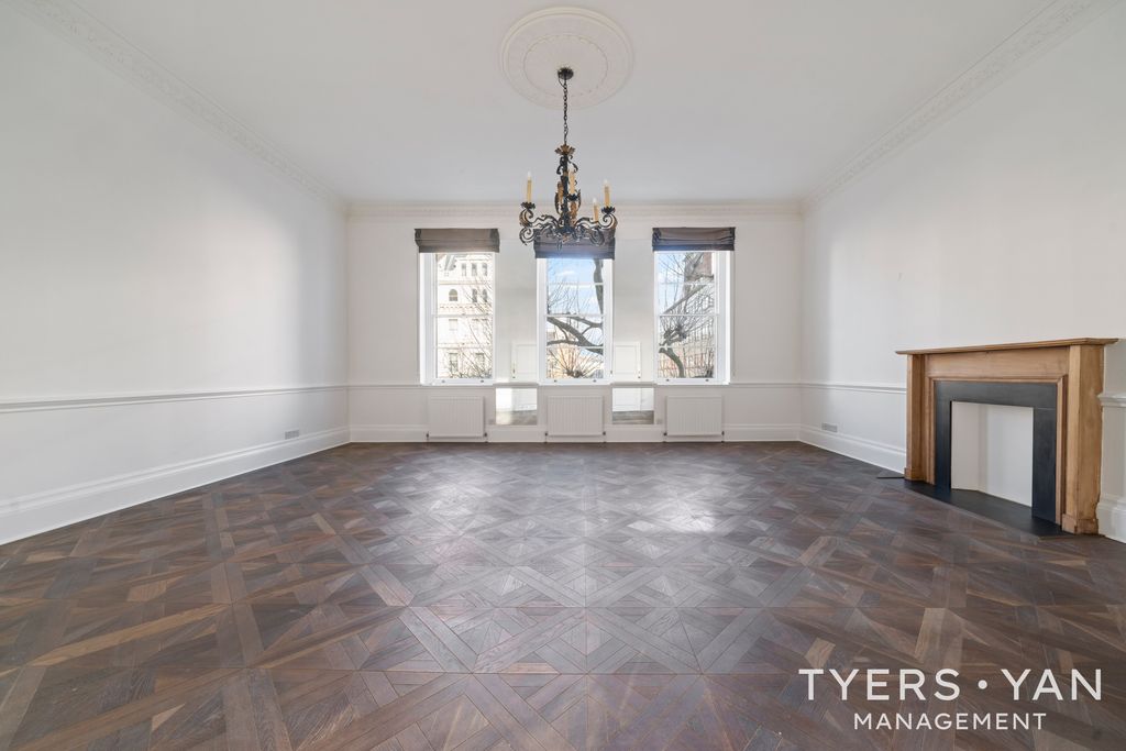 Property photo 1 of 12 Reception Room