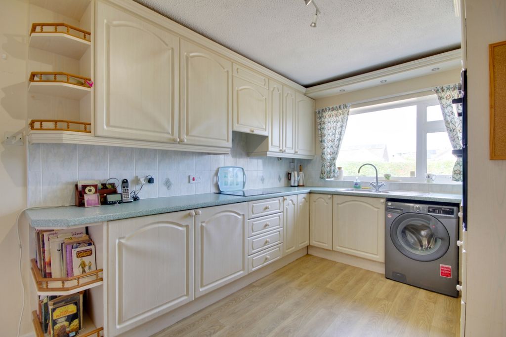 Property photo 3 of 22 Img_0428-Img_0430