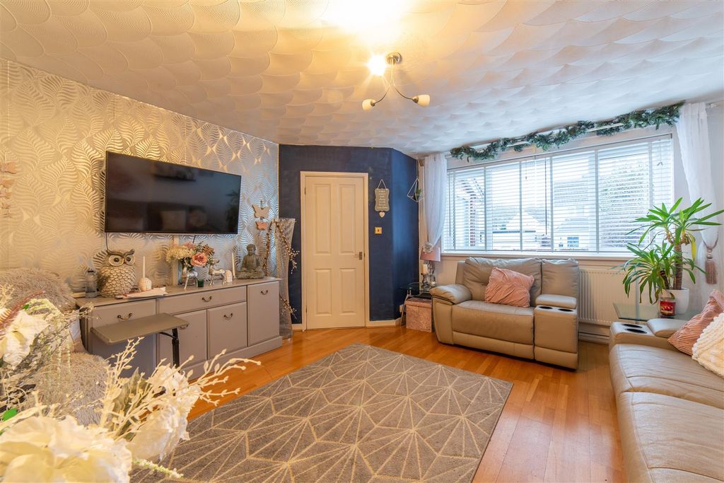 Property photo 1 of 31 697 Monnow Way-16.Jpg