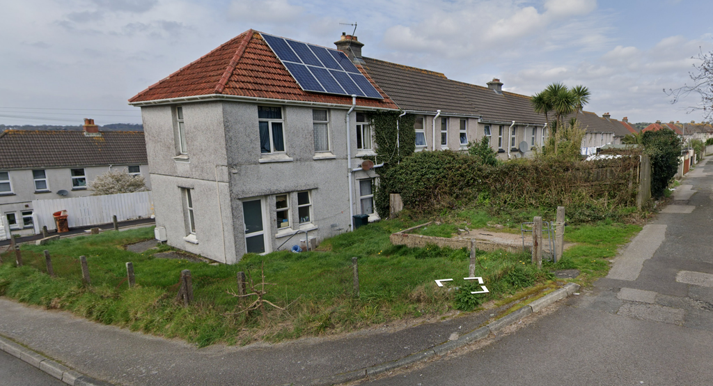 Property photo 2 of 13