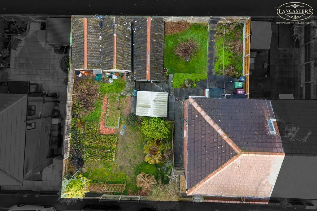 Property photo 2 of 18 Drone