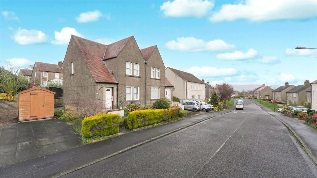 Property photo 1 of 21 External