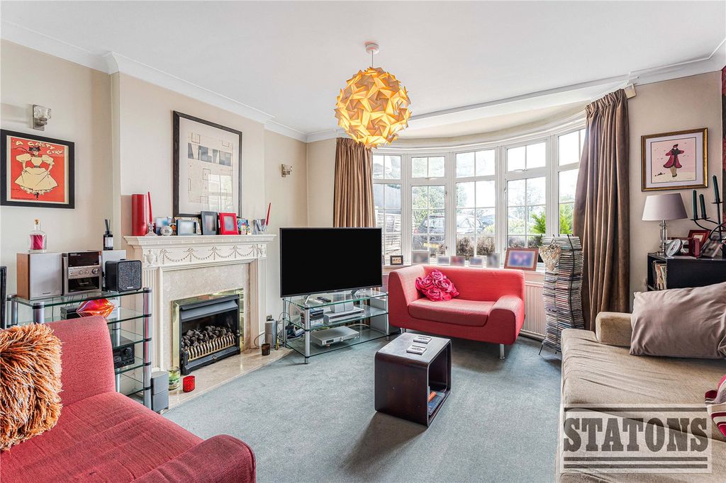 Property photo 3 of 21 Picture No. 53