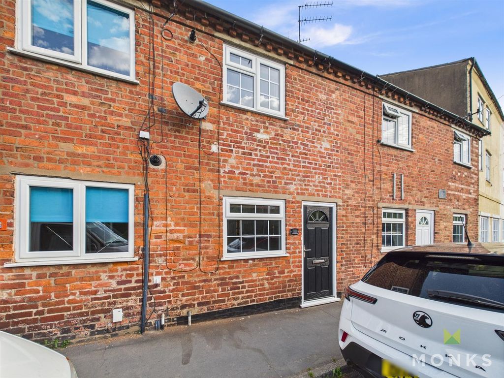 Property photo 1 of 6 Cam01420G0-Pr0734-Still008.Jpg