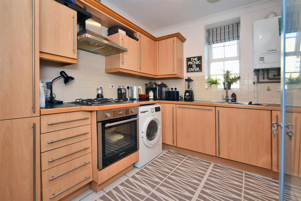 Property photo 2 of 8 Dsc_1141.Jpg