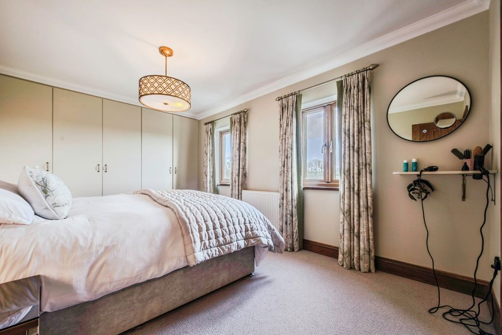 Additional image 8 of 4 bed detached house for saleClayford Road, Kilgetty, Pembrokeshire SA68
