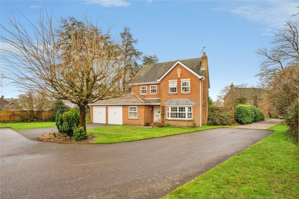 Property photo 3 of 22 Picture No. 27