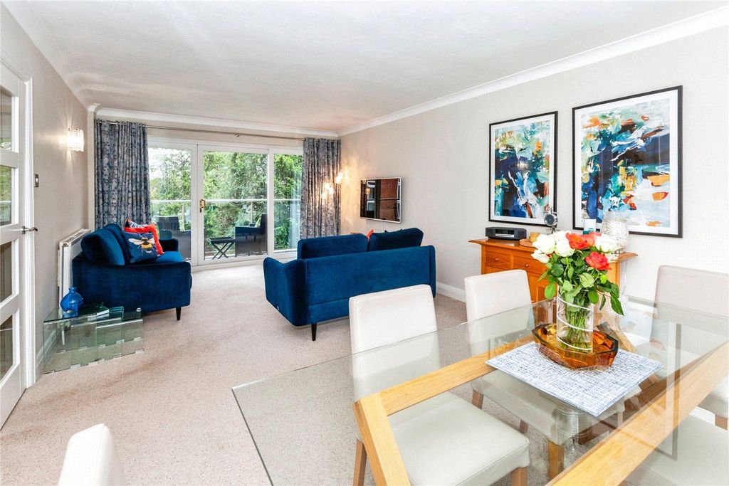 Property photo 3 of 19 Picture No. 03