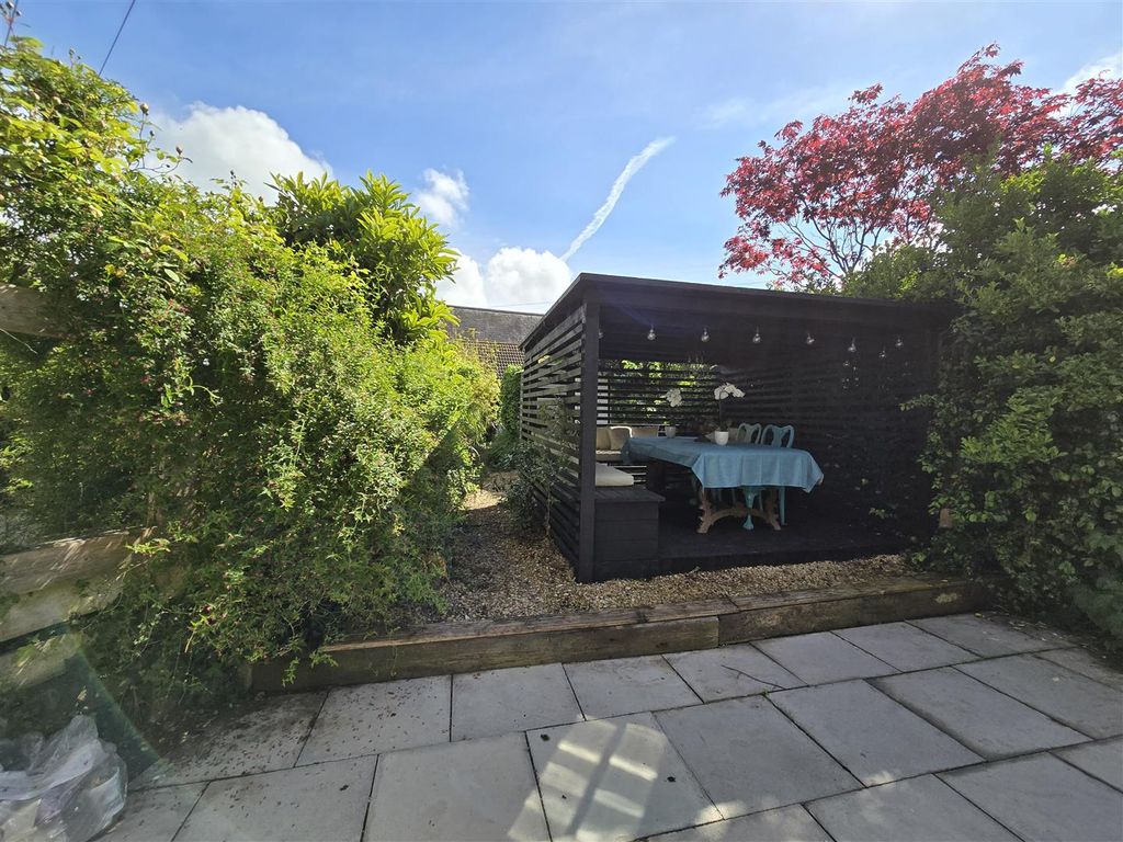 Property photo 3 of 21 Rear Garden