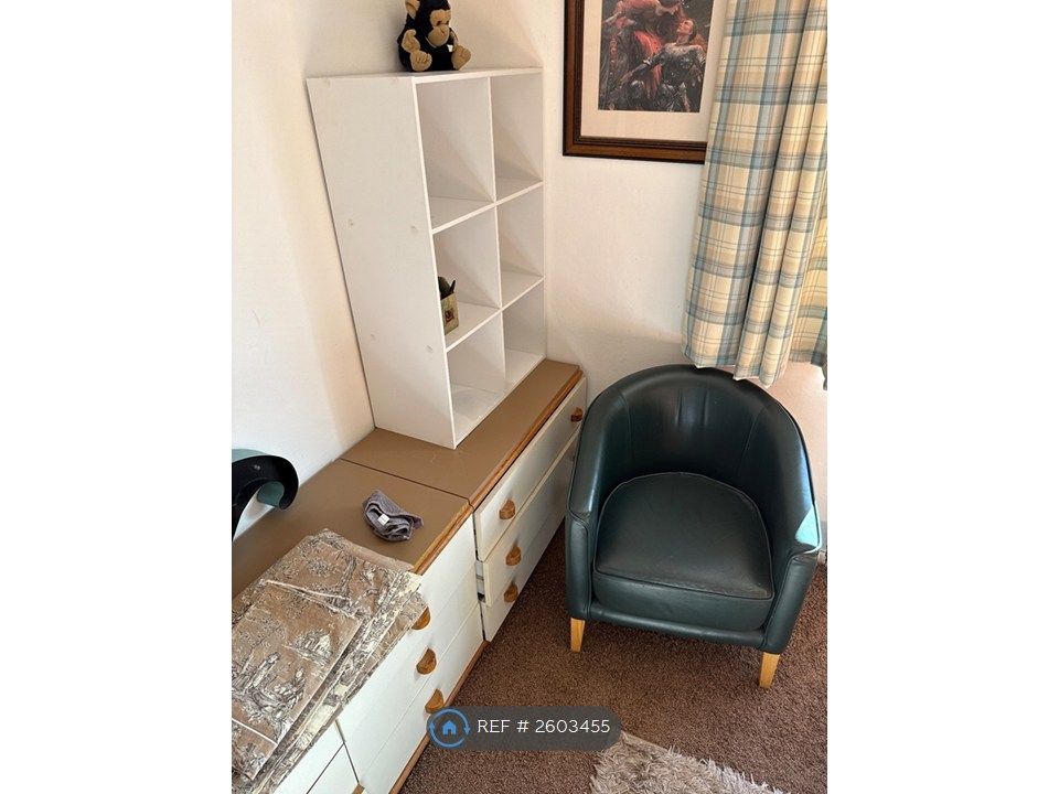 Property photo 2 of 4