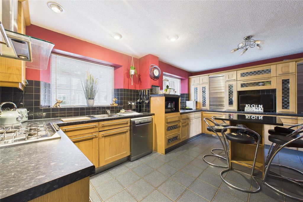 Property photo 1 of 14 Picture No. 29