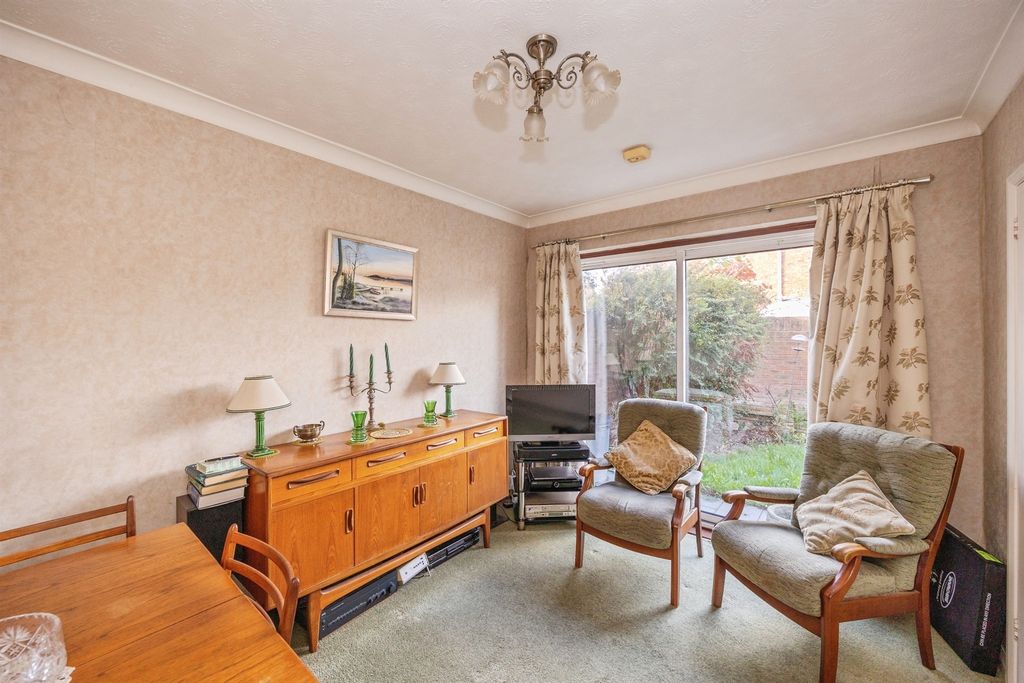 Property photo 3 of 16
