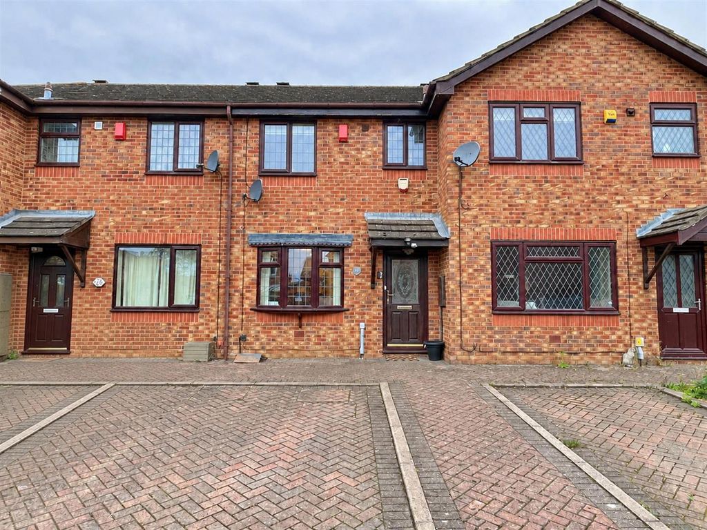 Property photo 1 of 17 Frontage