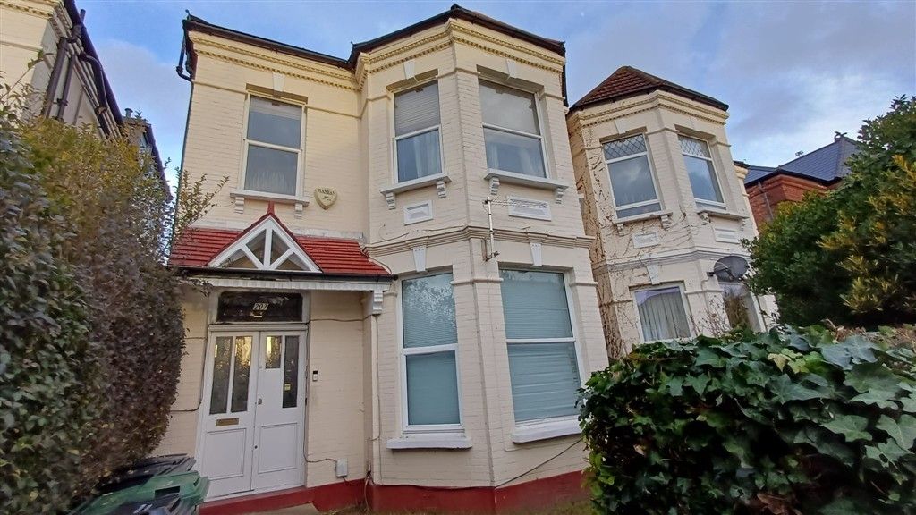 Property photo 1 of 7