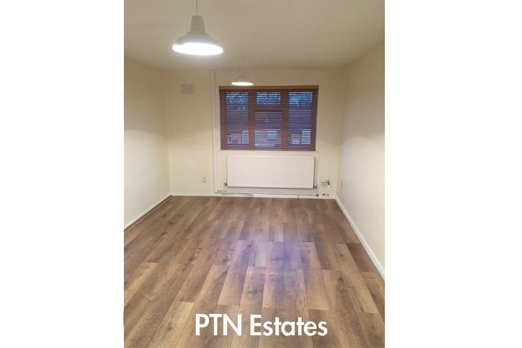 Property photo 2 of 2 Lounge .Jpg