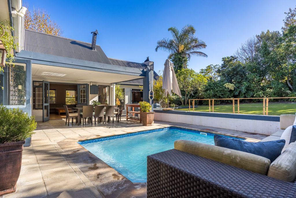 Property photo 2 of 36 Dbv1703579