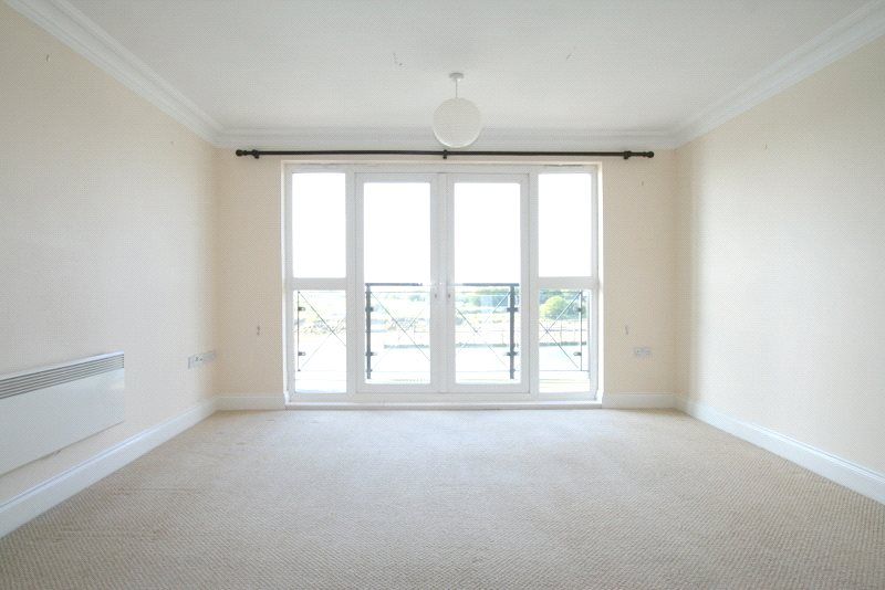 Property photo 3 of 10 Picture No. 04