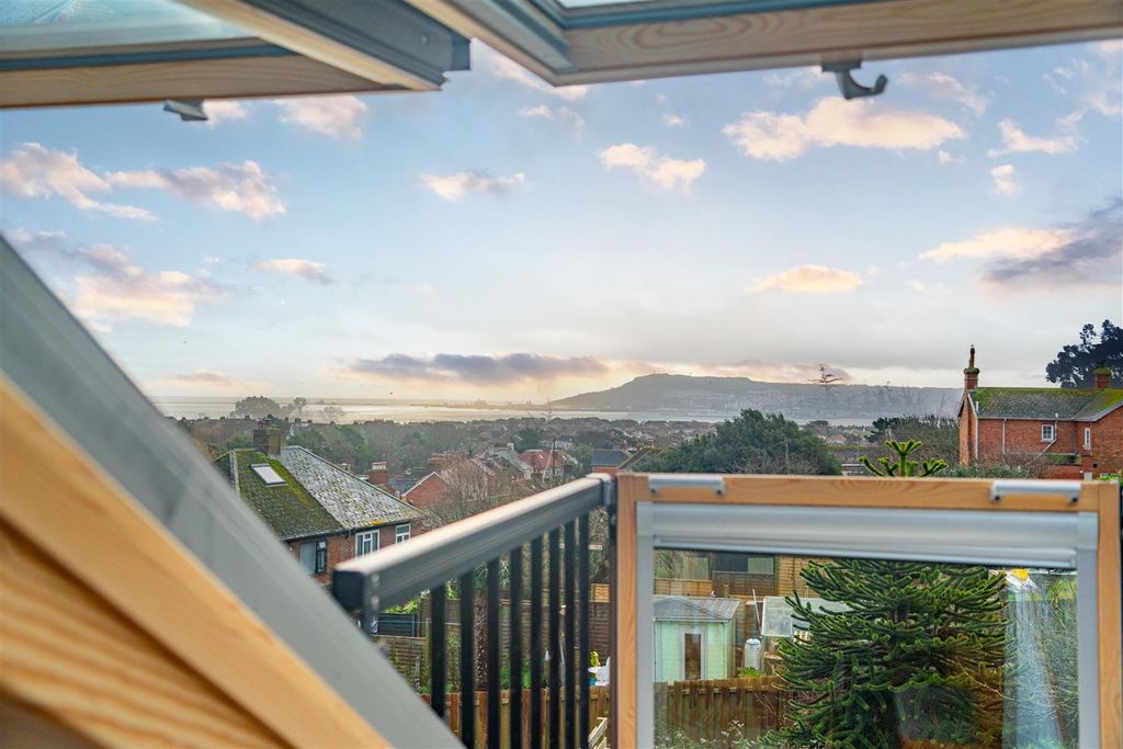 Property photo 1 of 16 Dsc00369B.Jpg