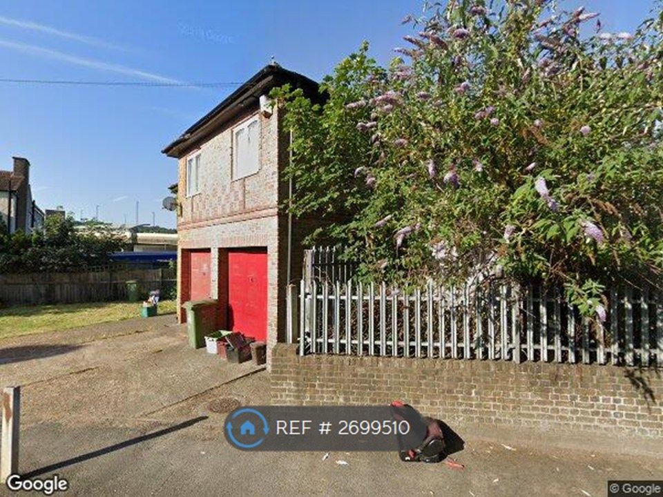 Property photo 1 of 1