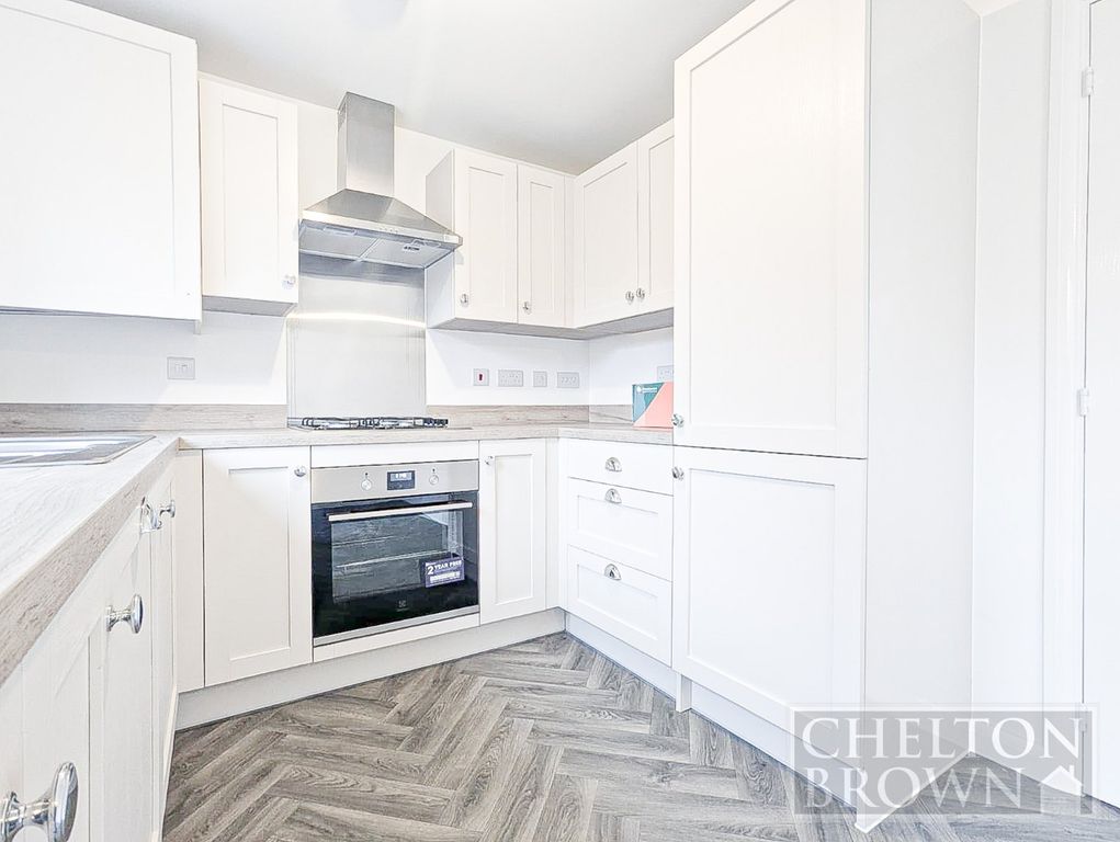 Property photo 2 of 33 Kitchen