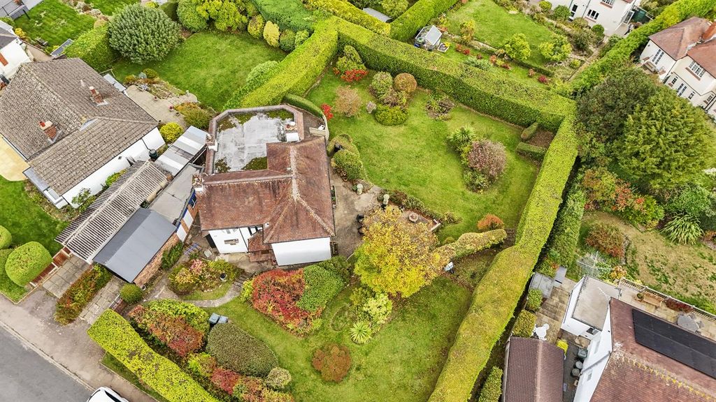 Property photo 2 of 17 Photo 2