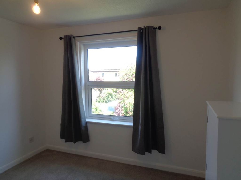 Property photo 2 of 6 Lode House 4 Bedroom 1