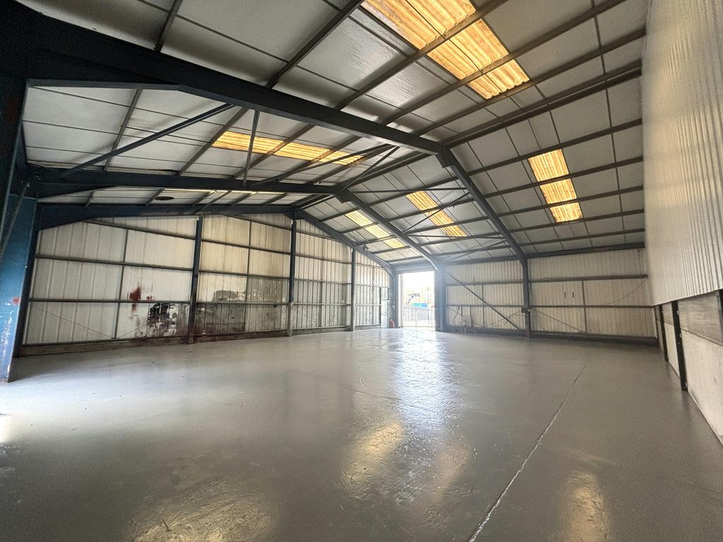 Property photo 3 of 8 Img_1395.Jpg