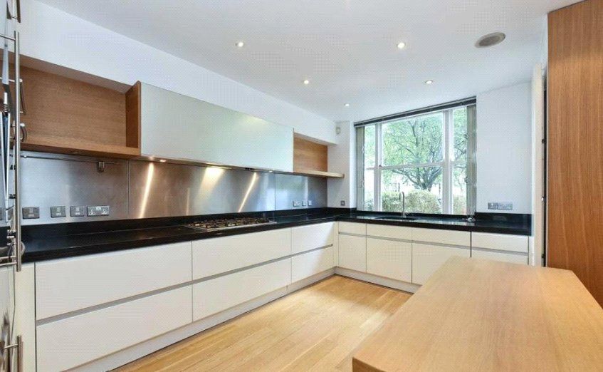 Property photo 3 of 10 Picture No. 02