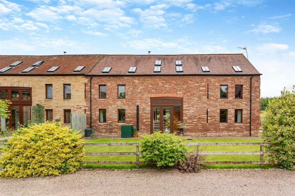 Property photo 1 of 35