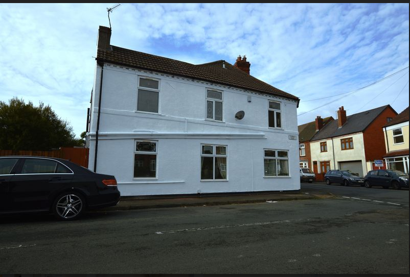 Property photo 2 of 10