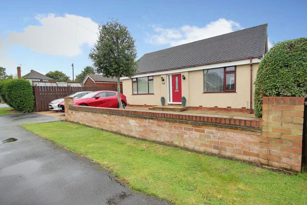 Property photo 1 of 18 1 Front A