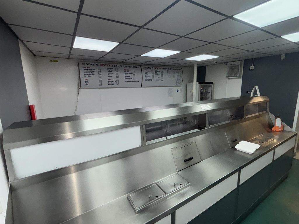 Property photo 1 of 9 Photo 0