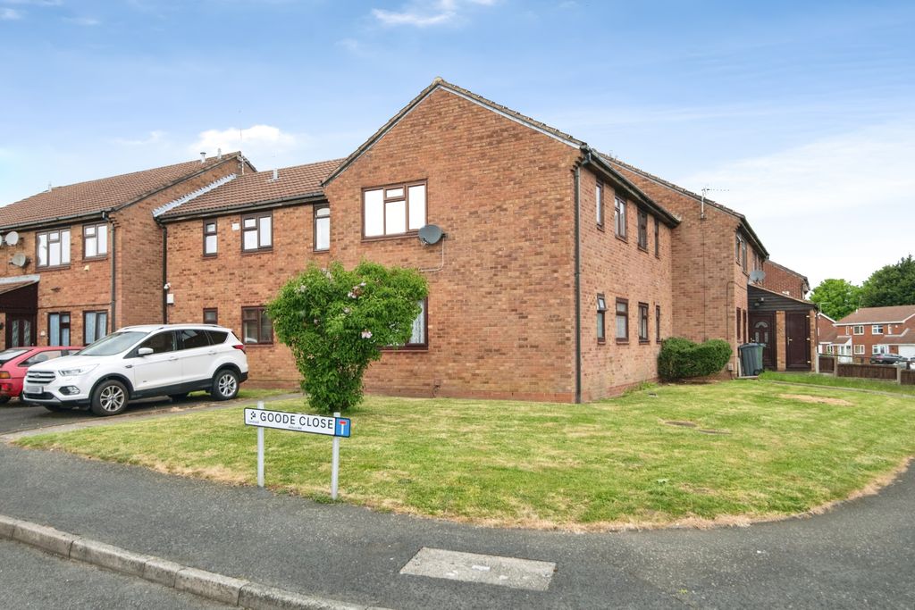 Property photo 1 of 13