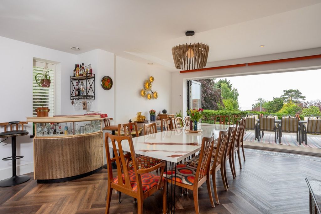 Property photo 3 of 12 Dining Room