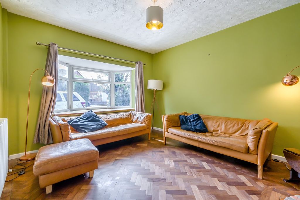 Property photo 3 of 14