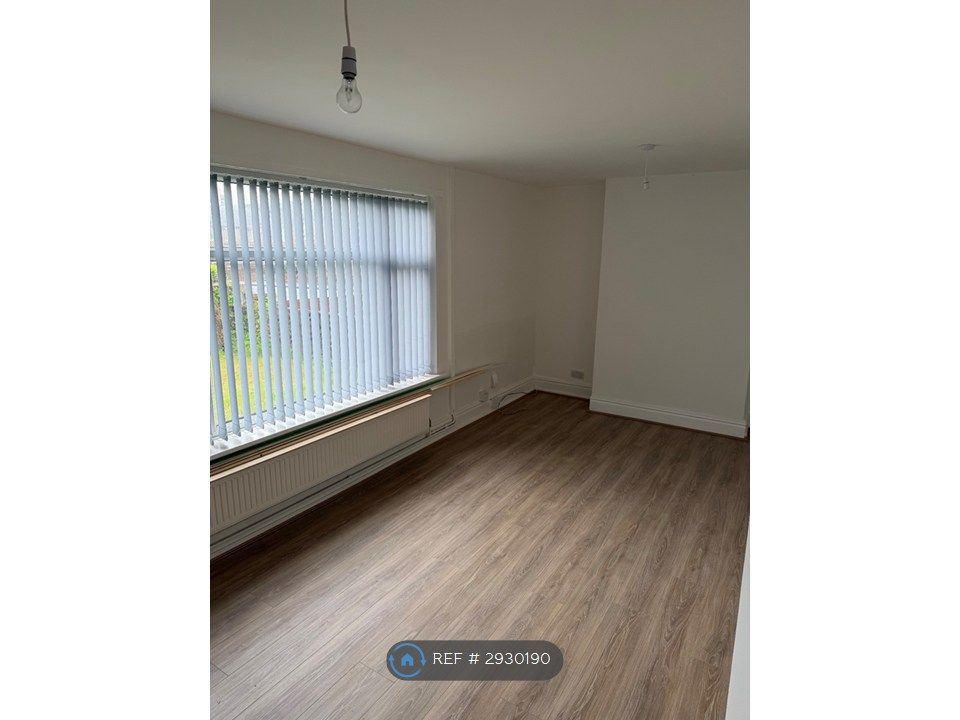 Property photo 3 of 4