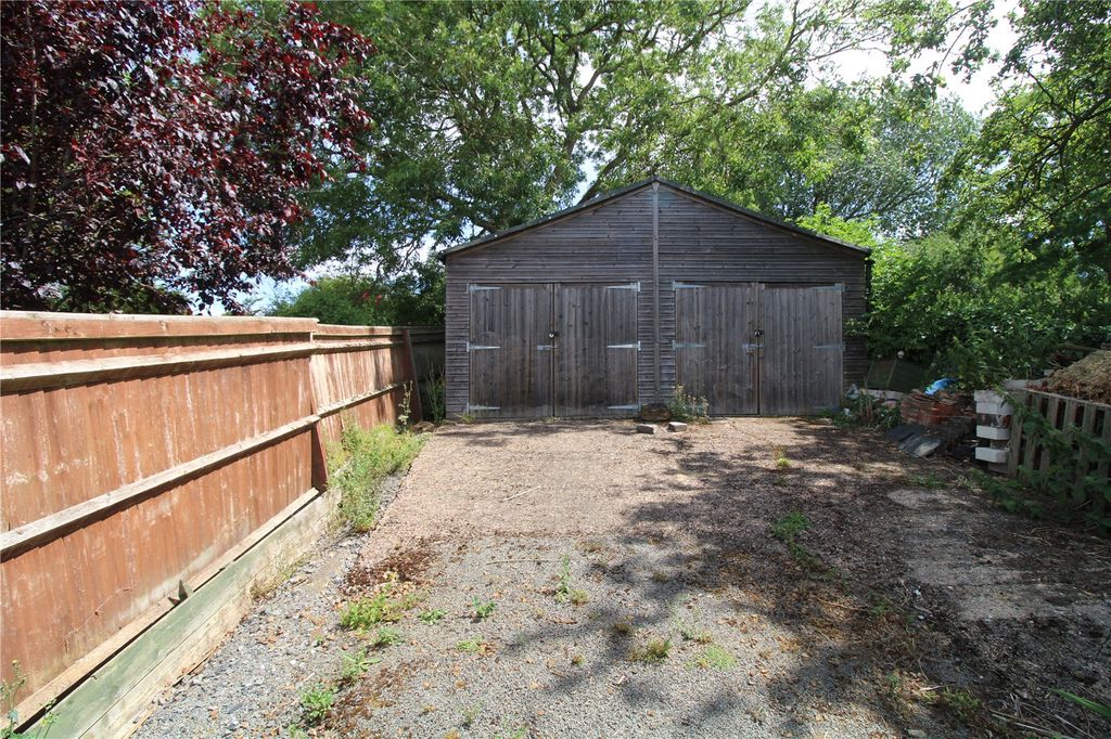 Property photo 2 of 24 Picture No. 25