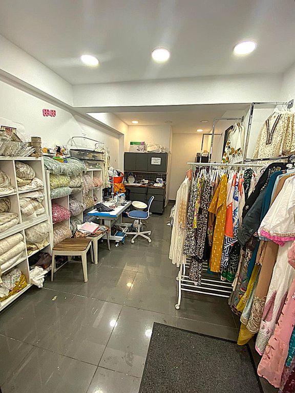 Property photo 3 of 6