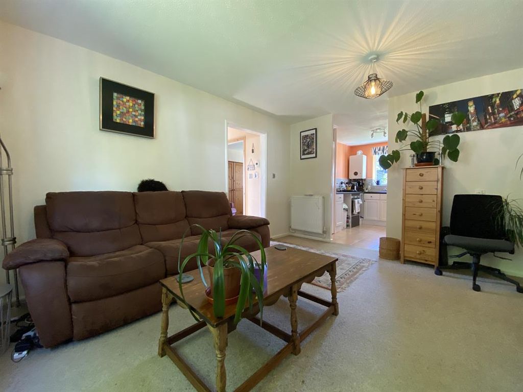 Property photo 2 of 10 Photo