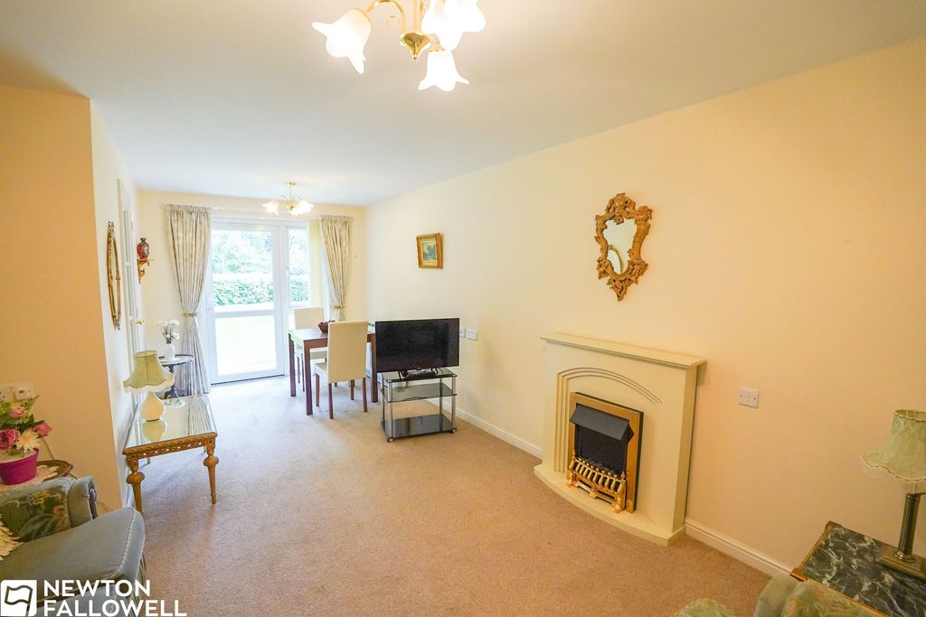 Property photo 3 of 10
